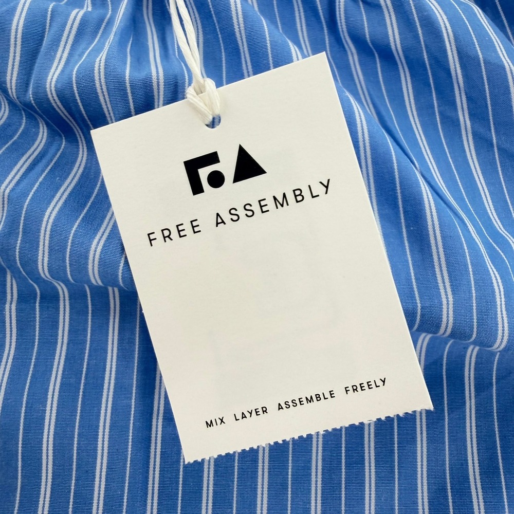 Free Assembly Striped Tie Sleeve Blouse Modern Women Size XS Blue White Striped - Picture 6 of 7